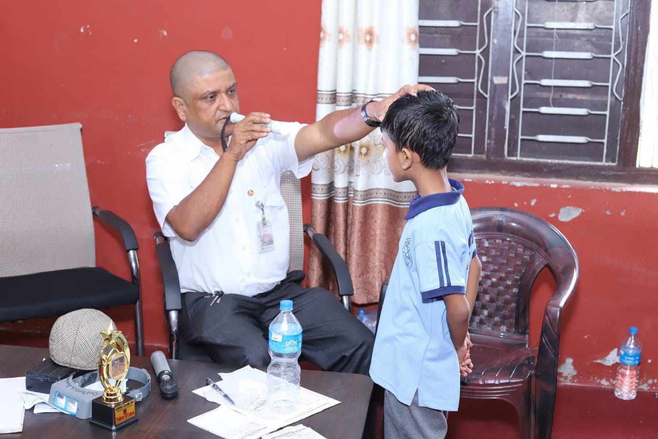 लायन्स तिलोत्तमा स्टार्सको शिविरमा ३५० जनाको नेत्र परीक्षण 