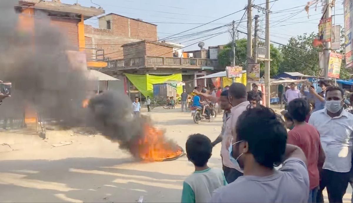 रुपन्देहीको लुम्बिनीमा निशेधाज्ञा उल्लंघन गर्दै विरोध प्रदर्शन गर्ने एक युवक पक्राउ