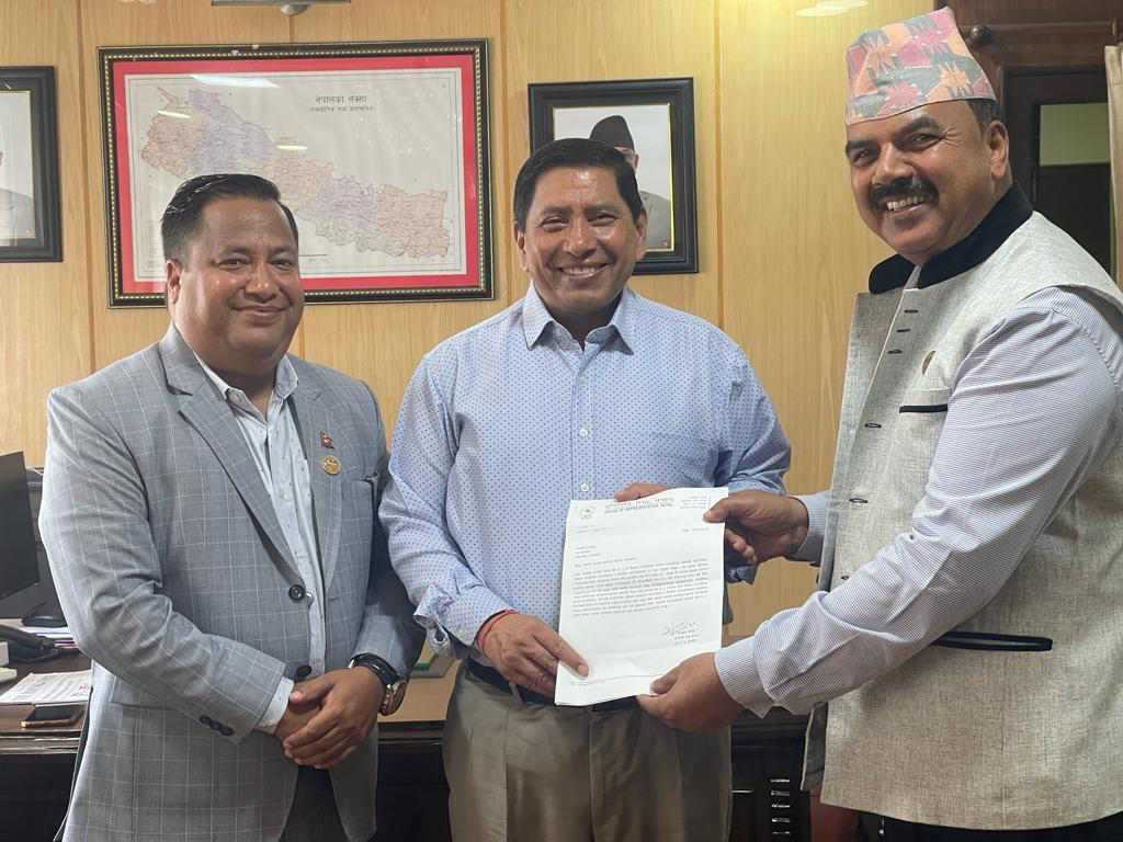 गैडहवामा ईलाका प्रशासन कार्यालय राख्न गृहमन्त्रीसँग माग