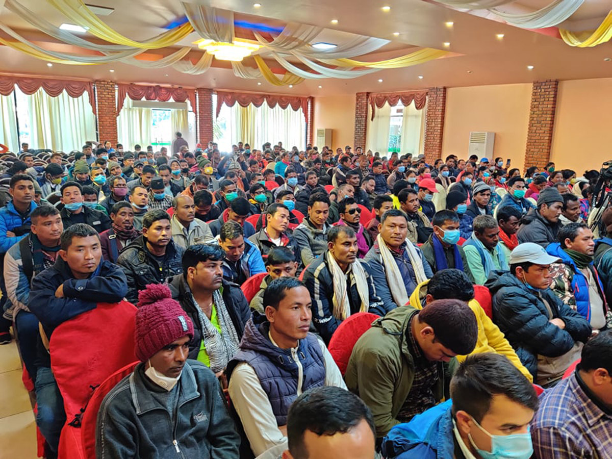 जनयुद्ध दिवसमा बुटवलमा पूर्व जनमुक्ती सेनाको राष्ट्रिय भेला