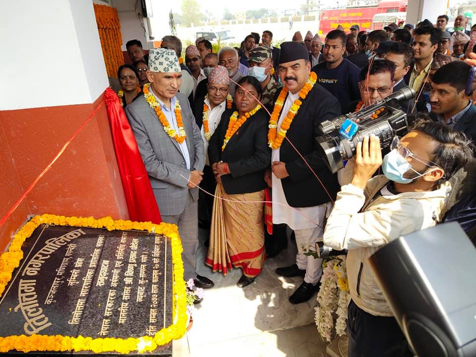 तिलोत्तमा नगरपालिकाको नयाँ प्रशासनिक भवनको उद्घाटन