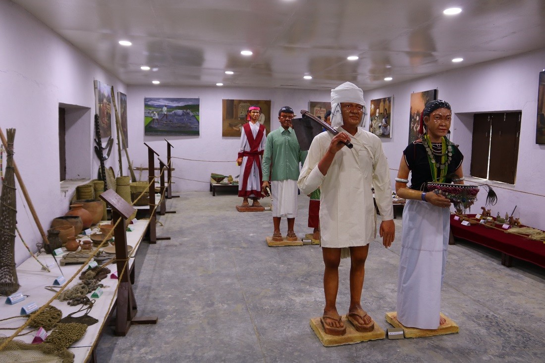 दाङमा खुल्यो थारु संग्रहालय