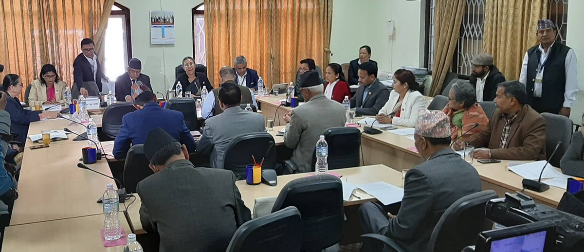 लिम्पियाधुरा समेटेर नेपालको नयाँ नक्सा सार्वजनिक गर्न सरकारलाई निर्देशन