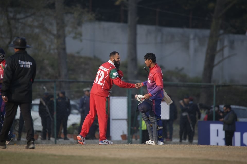नेपाल ओमानसँग १८ रनले पराजित