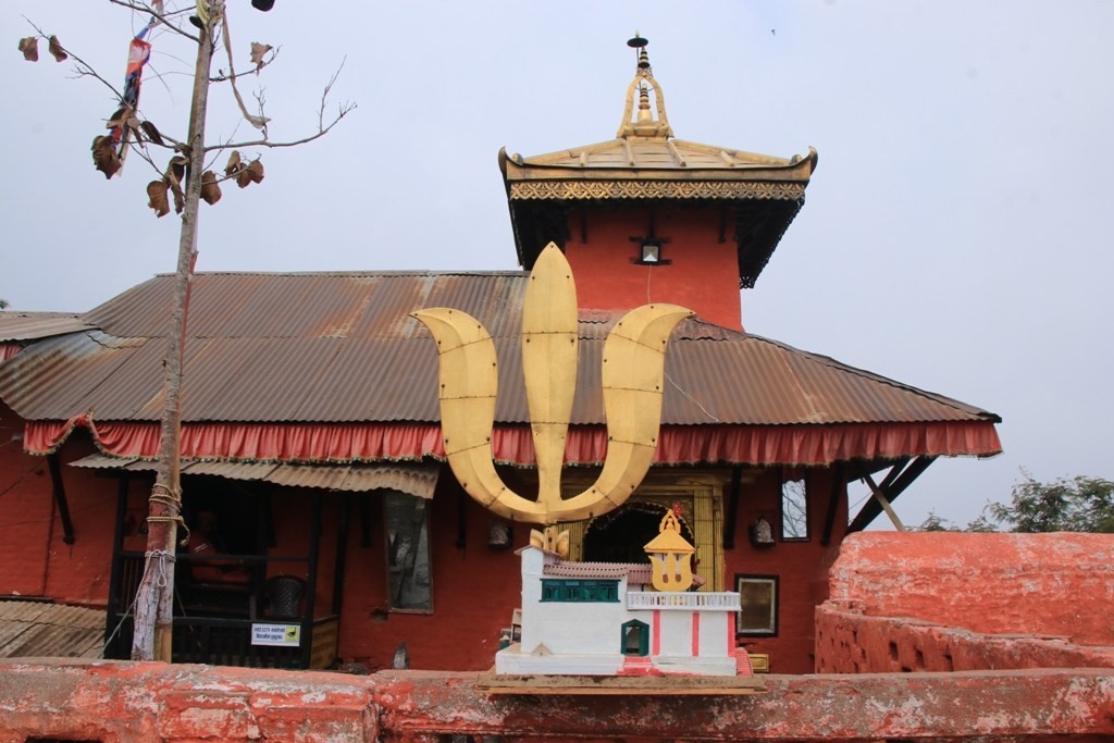 यस्ता देउता, जसलाई भक्तजनले हेर्नहुँदैन !