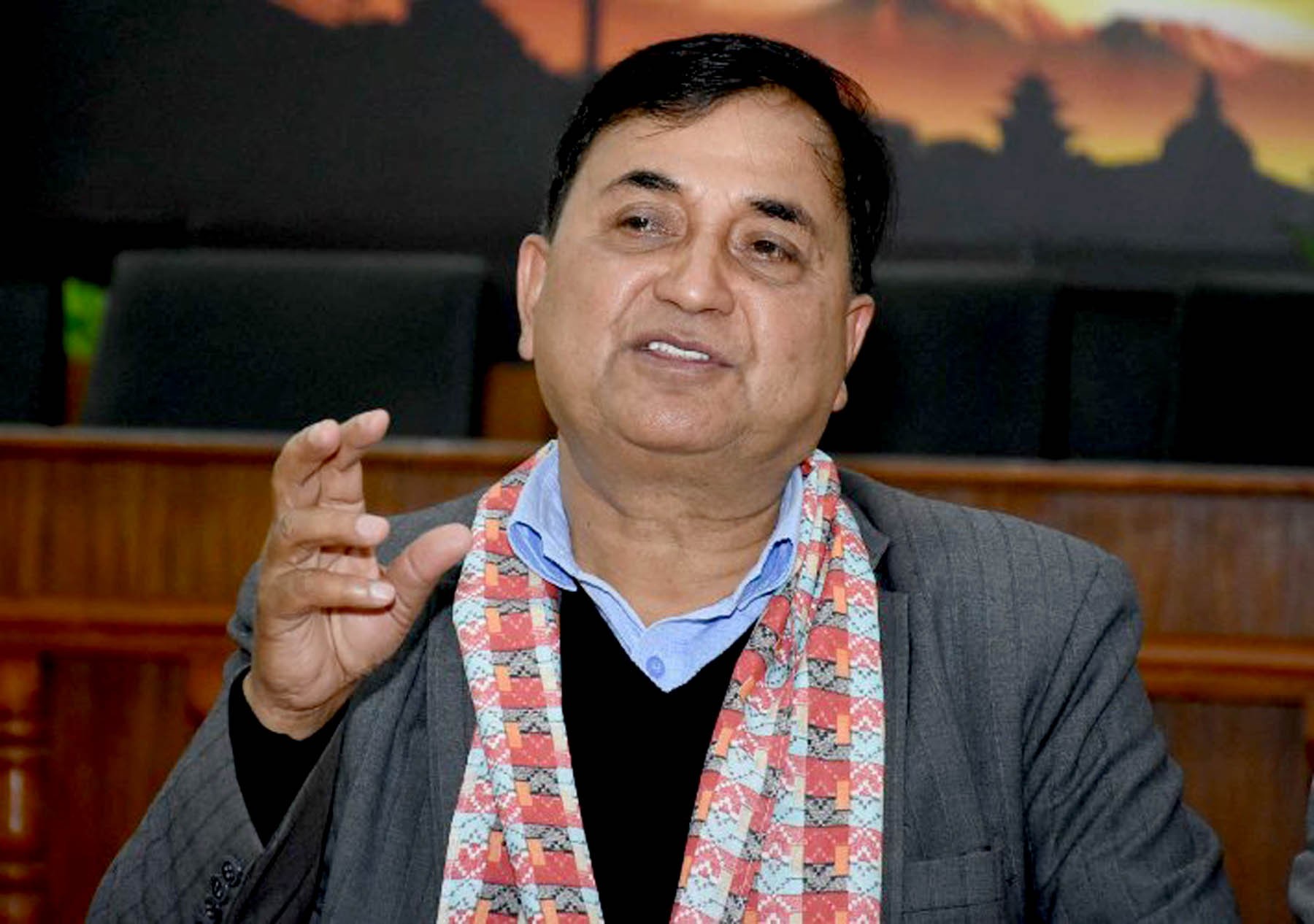 लकडाउनको अवज्ञा गरी घर बाहिर निस्के एक महिना कैद