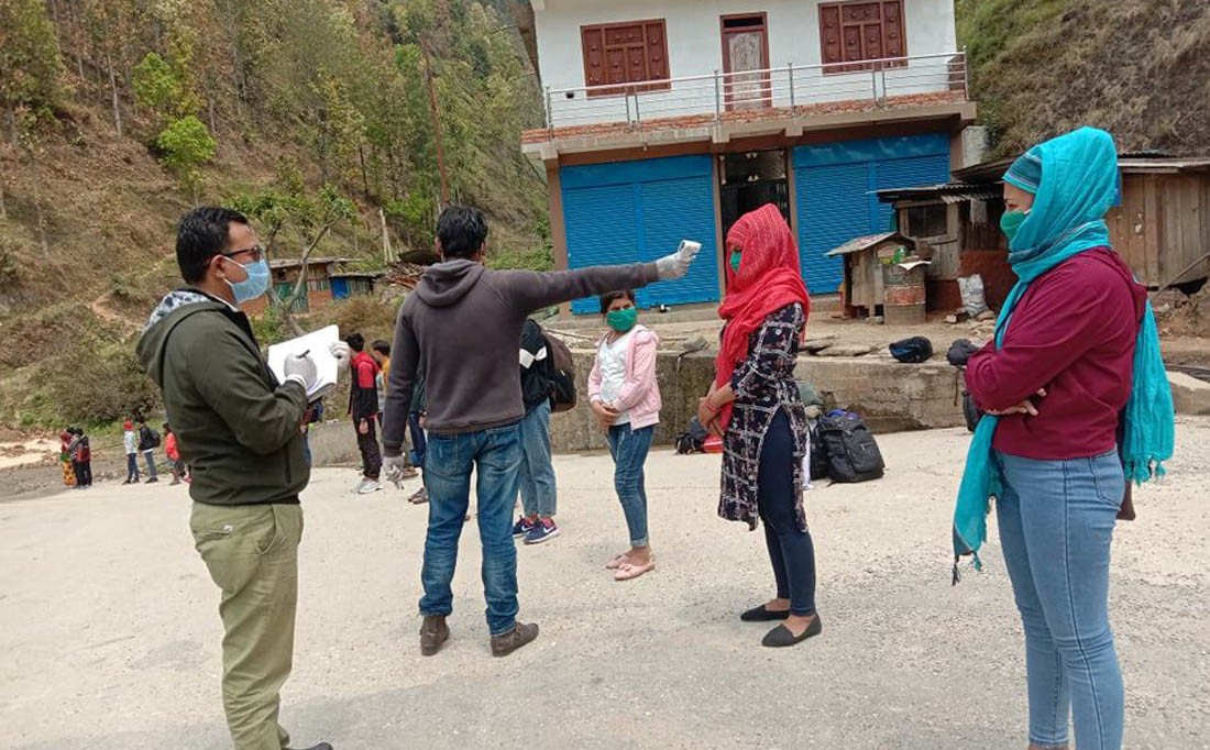'बुटवलबाट आउने घर जान पाउने, हामी कतिदिन काठमाडौंमा अलपत्र  ?'