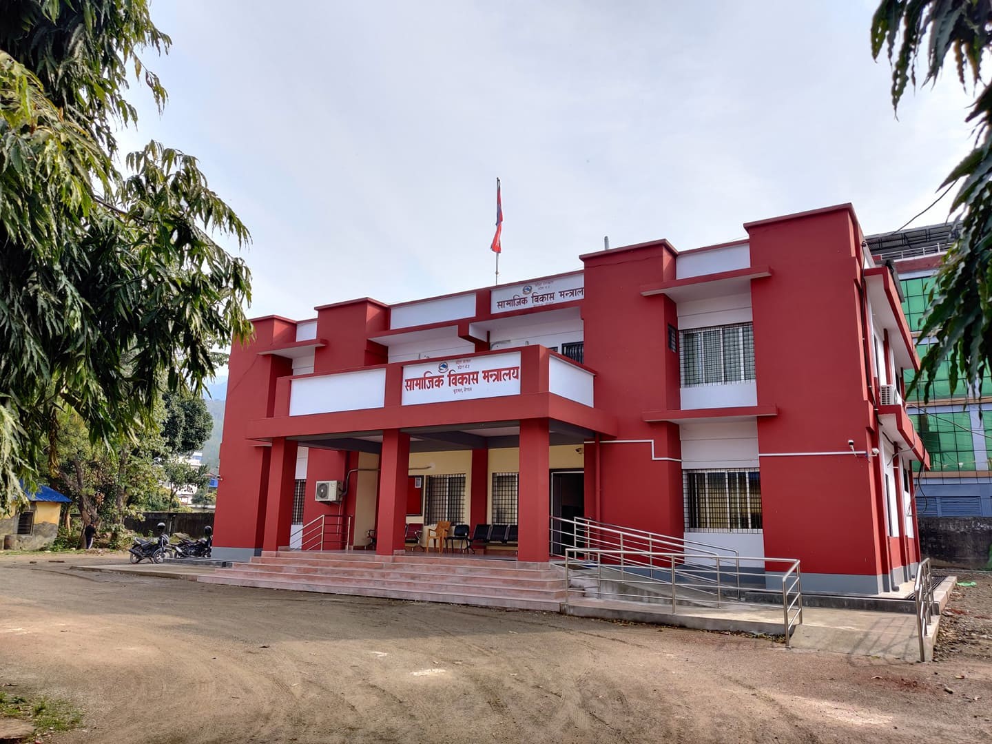 मुस्लिम छात्रा पढाउन छात्रावाससहितका विद्यालय, उच्च शिक्षा पढ्न छात्रवृत्ति