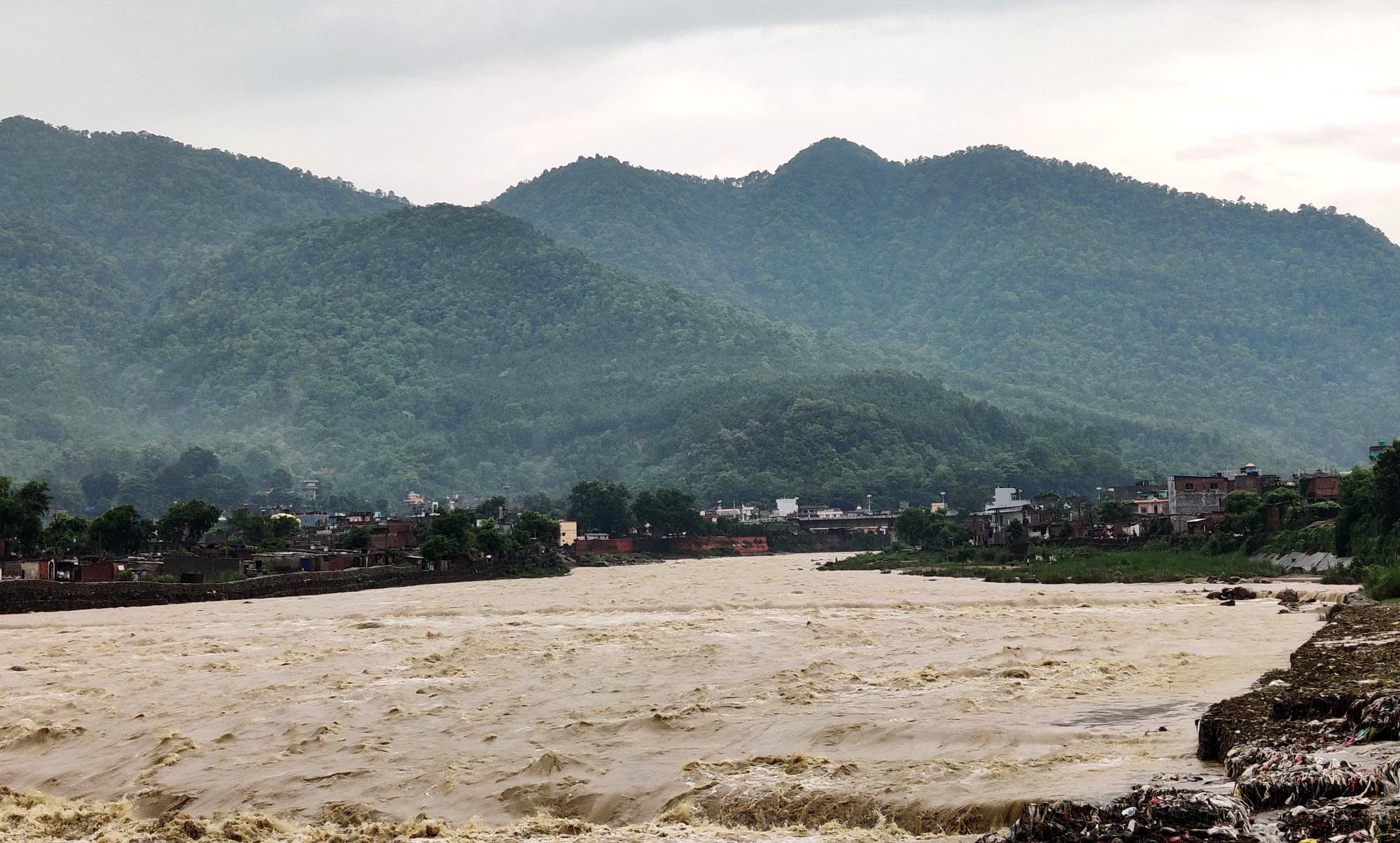 मनसुन सक्रिय भएसँगै भारी वर्षा, तिनाउमा 'अलर्ट' जारी