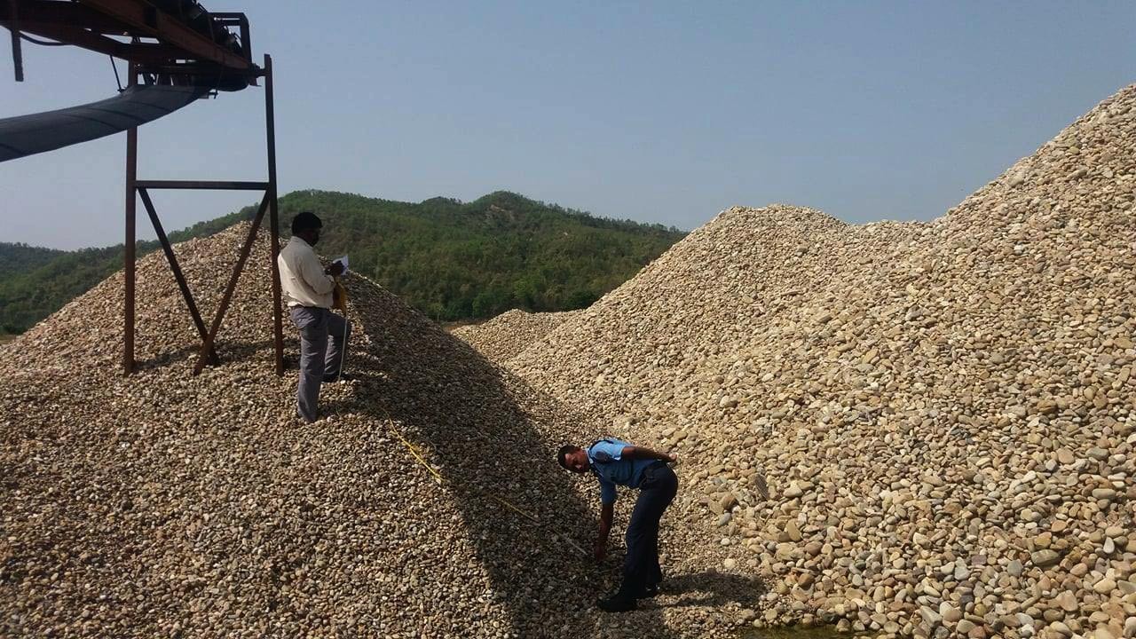 २४ वटा क्रसर उद्योग बन्द गर्न माग गर्दै अदालतमा उजुरी