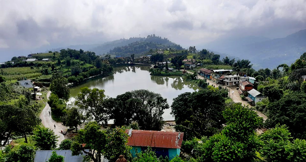 एक दशकपछि ठाडाको डमरु दहमा पानी भरियो
