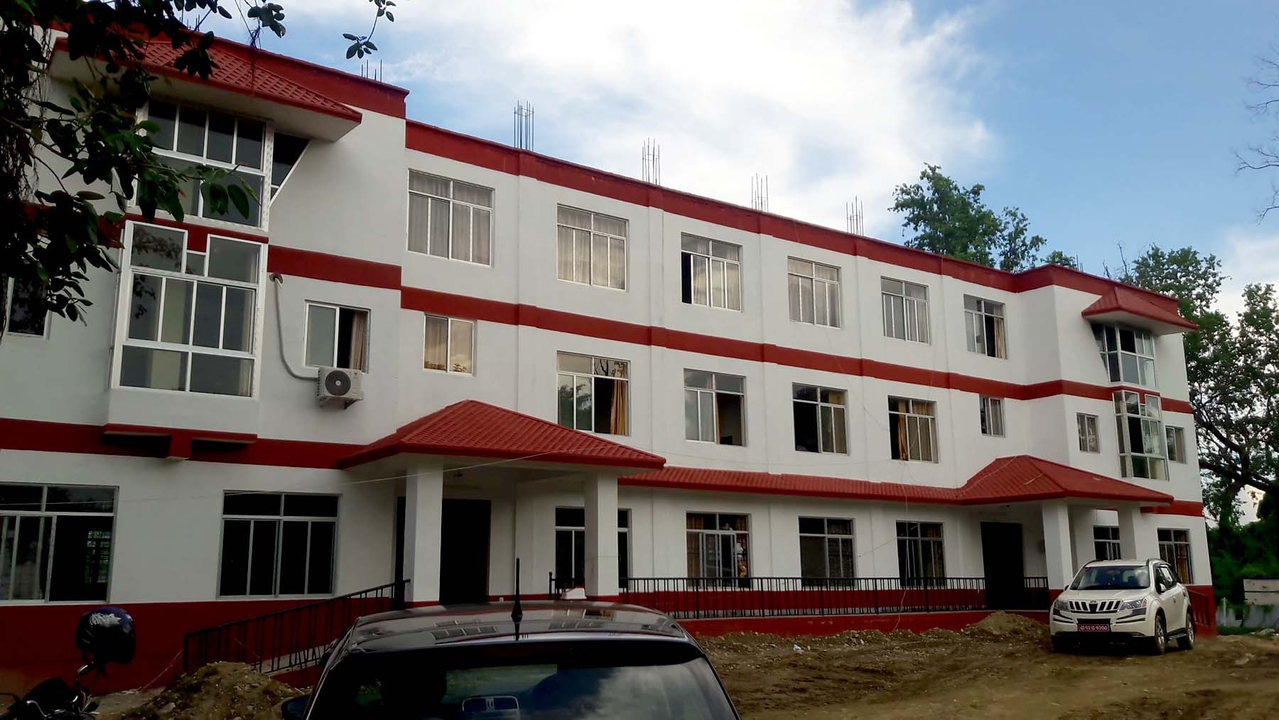देवदहका एकजना वडाध्यक्षले अपशब्द प्रयोग गर्दै कर्मचारीलाई धम्क्याए