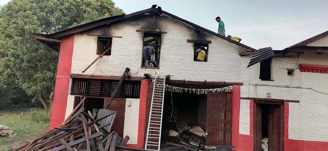 स्वर्गद्वारी आश्रमको एक घरमा आगलागी
