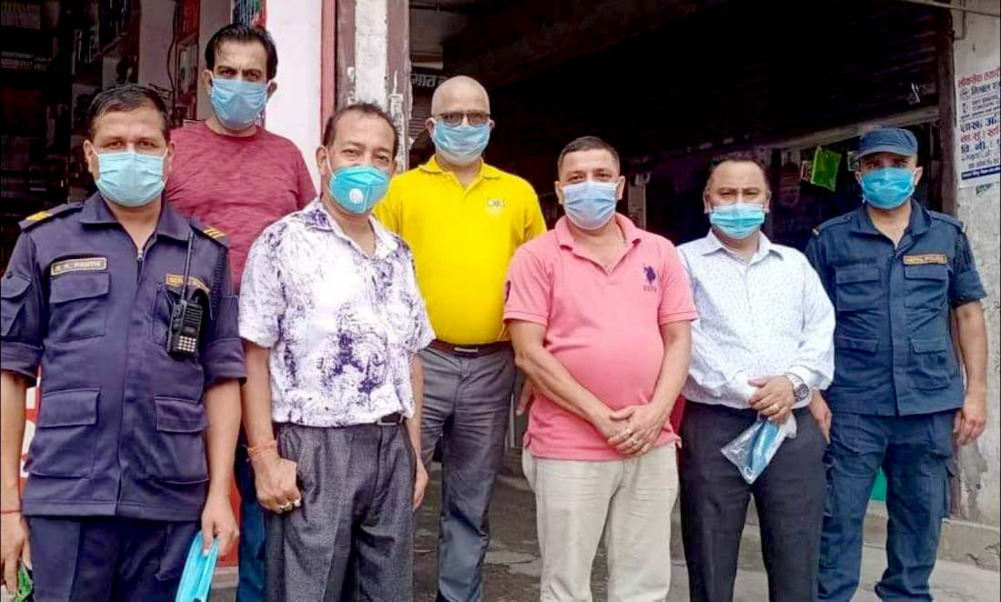 बुटवलमा स्वास्थ्य मापदण्डबारे सचेत गराउँदै बजार अनुगमन