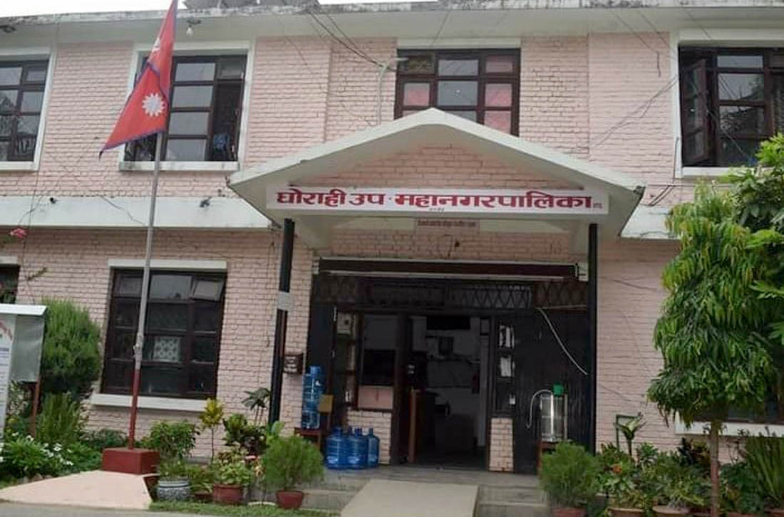 घर–घरबाट फोहोर किन्दै घोराही उपमहानगर