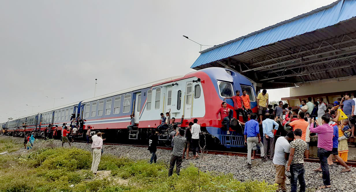 जनकपुर आइपुग्यो रेल, एकमहिनापछि नियमित चल्नेछ जयनगर-जनकपुर रेल