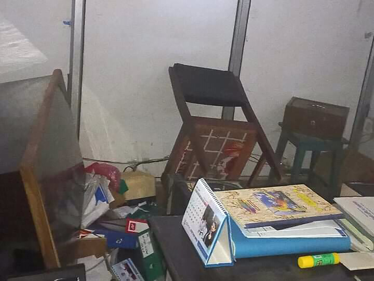 विद्यार्थी संगठनद्वारा लुम्बिनी बाणिज्य क्याम्पसमा तोडफोड 