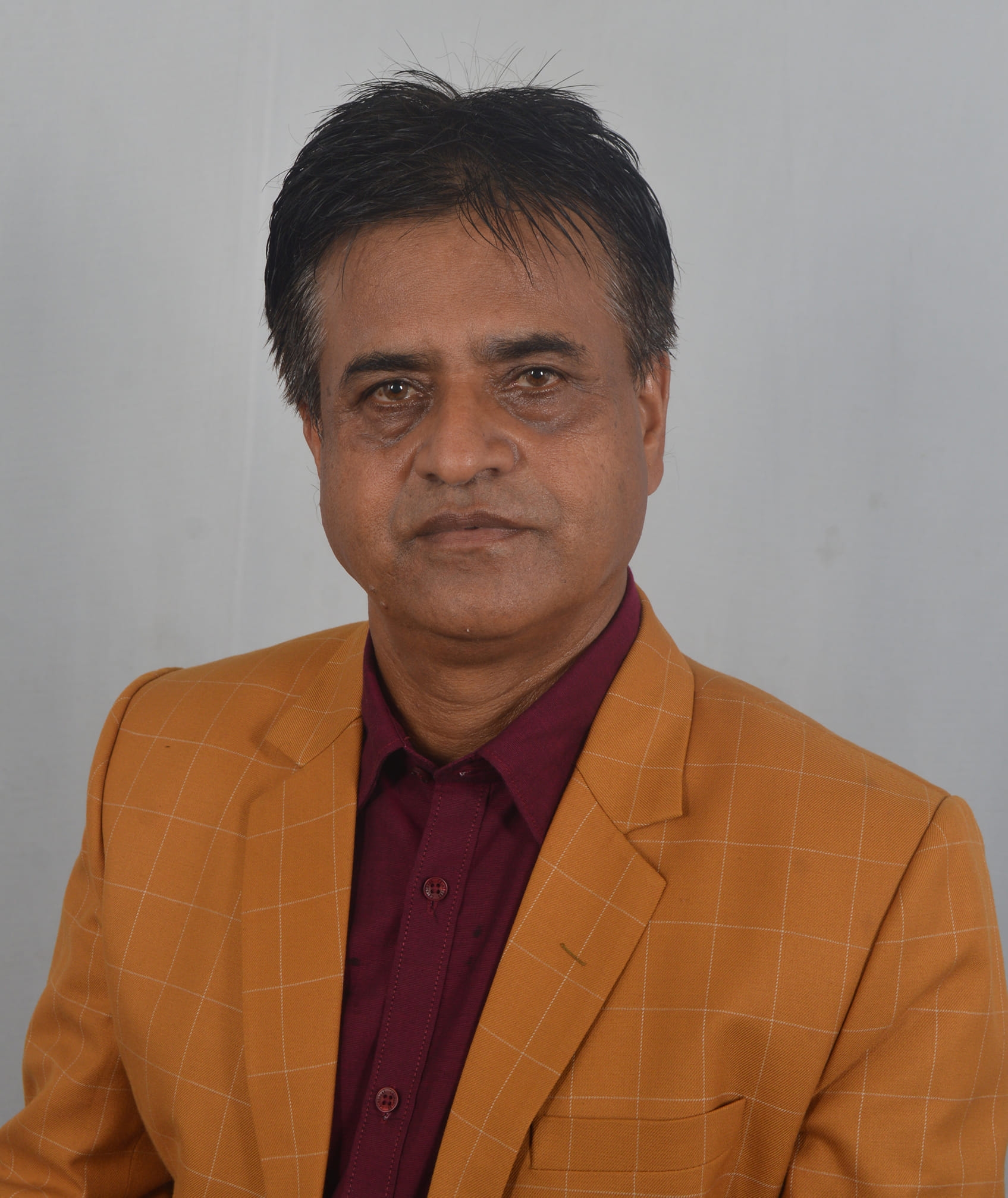 कांग्रेस कास्कीको सभापतिमा बराल विजयी