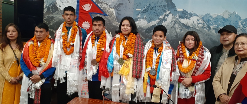 एसियाली युथ पारा टोली फर्कियो 