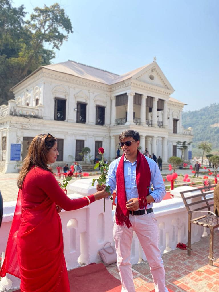 रानीमहलमा प्रेम साटासाट