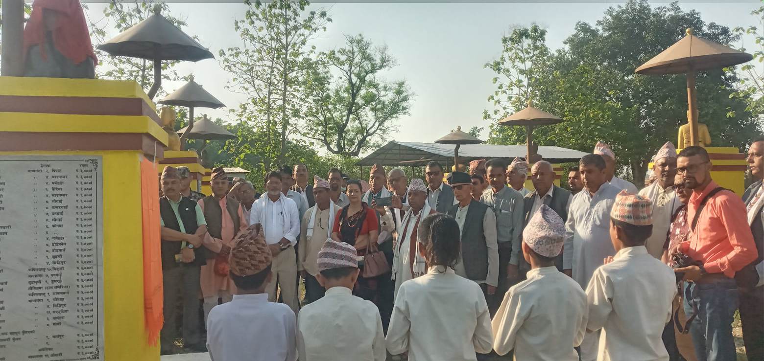 कपिलधाममा विश्वेश्वरप्रसाद कोइरालाको मूर्ति