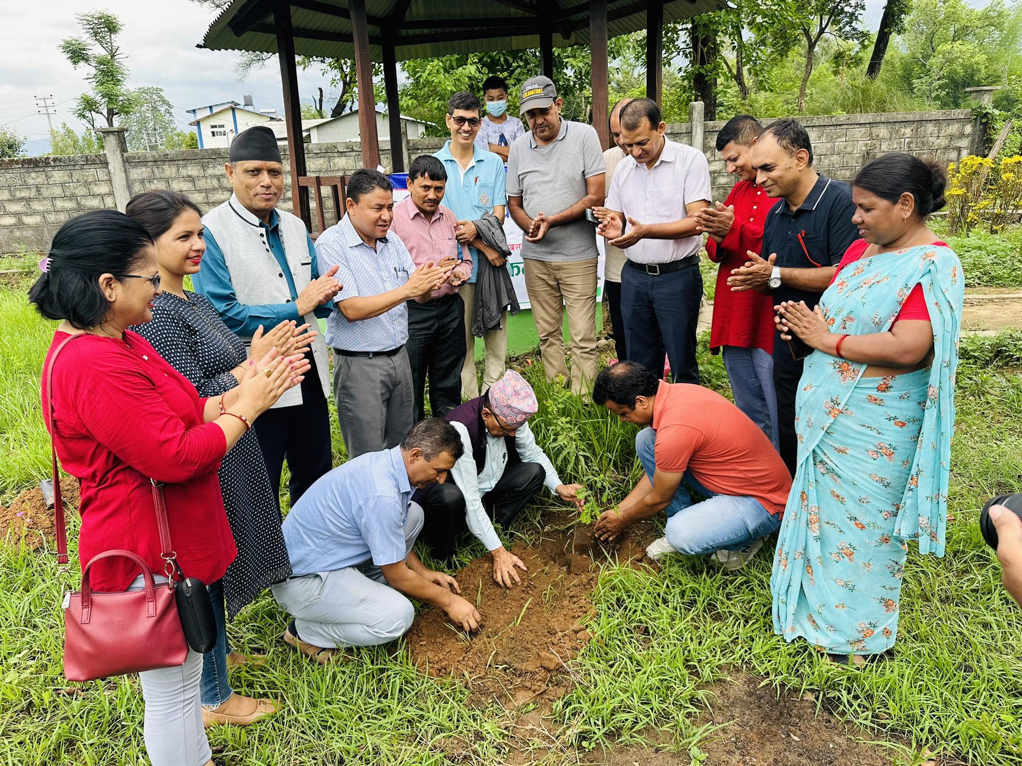 मदन जयन्तीमा प्रेस चौतारी रुपन्देहीले गर्यो बृक्षरोपण