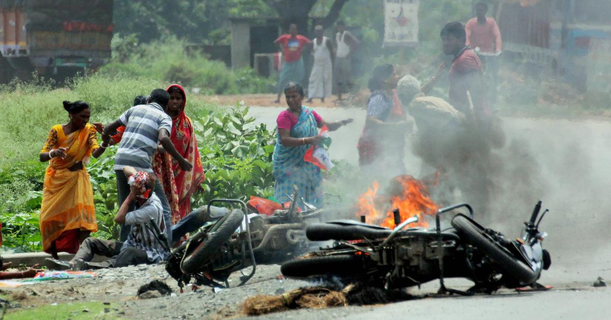 पश्चिम बंगालमा चुनाव, हिंसात्मक झडपमा दुई जनाको मृत्यु