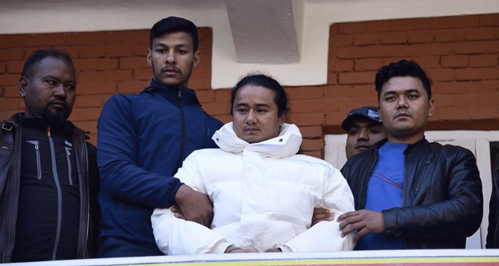 नगद तीन करोड ३५ लाखसहित रामबहादुर बम्जन सार्वजनिक