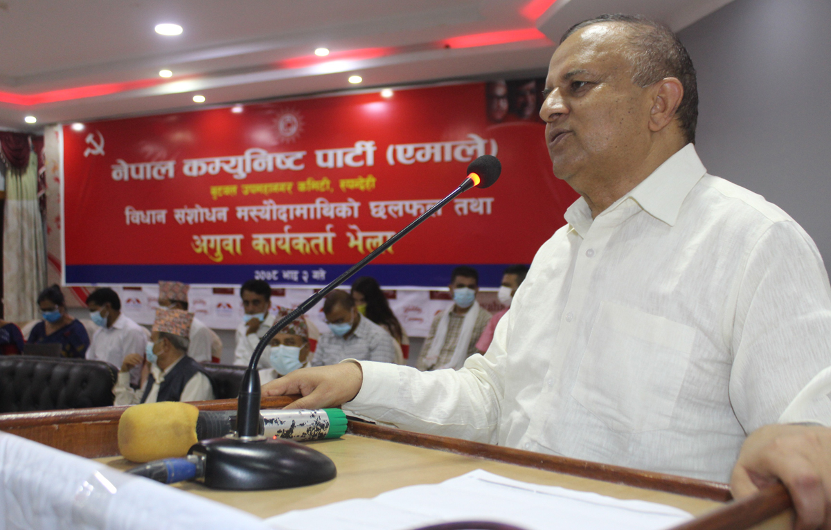 कार्यकर्ता एमाले छाडेर अन्त जादैंनन्: शंकर पोखर‍ेल