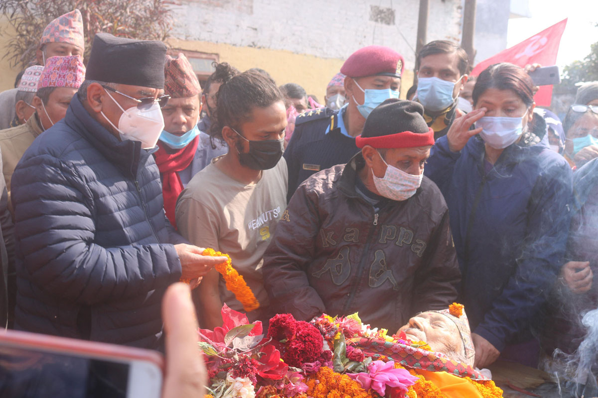 लोकतान्त्रिक आन्दोलनको घातक प्रवृत्तिविरुद्ध अझै लड्ने प्रचण्डको अठोट