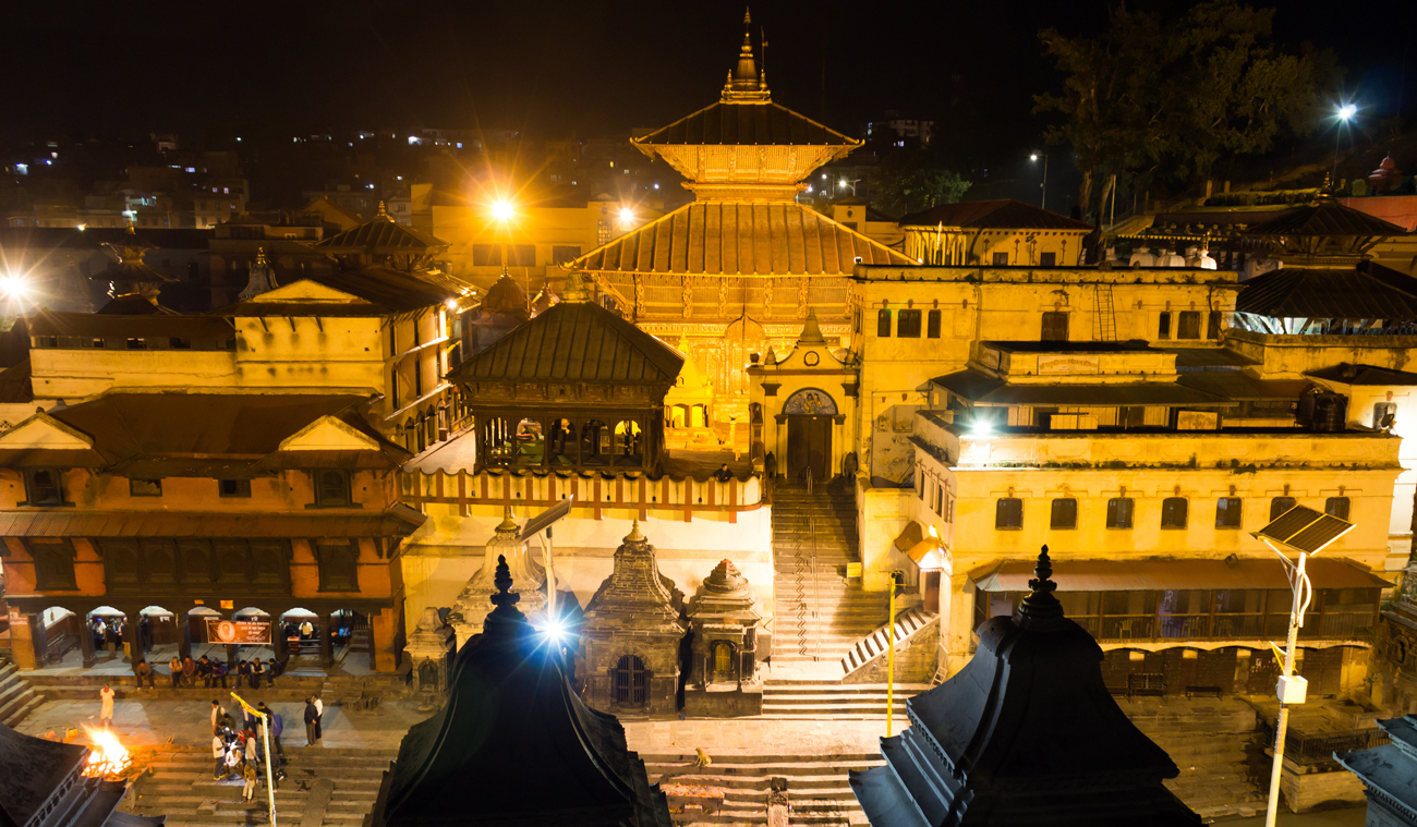 महाशिवरात्रिको तयारीस्वरुप पशुपतिनाथ क्षेत्रमा सफाइ