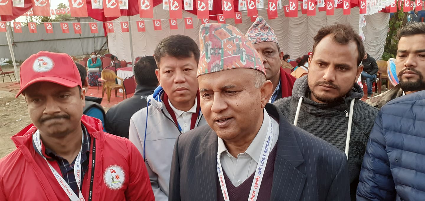 शंकर पोखरेल भन्छन्- भोट नदिनू भन्दै पर्चा बाँडिनु अनौठो होइन