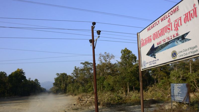 द्रुतमार्गको ठेक्का रोक्न सेनालाई लेखा समितिको निर्देशन