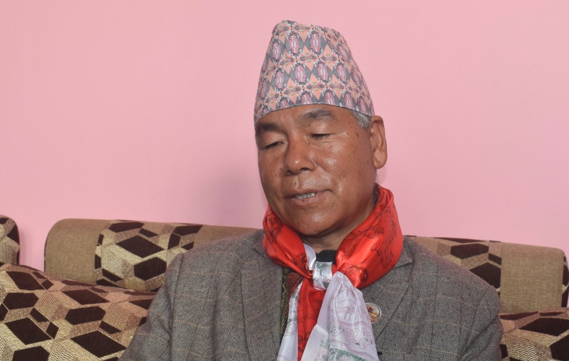 लोकतन्त्र माथि गम्भीर संकट पैदा भएको छ: देव गुरुङ