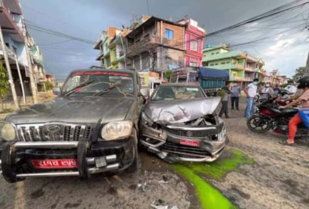 पत्रकार महासंघका अध्यक्ष सवार गाडी दुर्घटना, सवार सबैकाे अवस्था सामान्य 