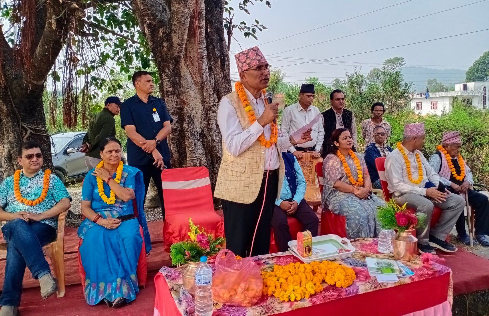 बुद्धकालीन सम्पदासँग जोडेर सैनामैनाको विकास गर्छौ : पूर्वअर्थमन्त्री पाडेल