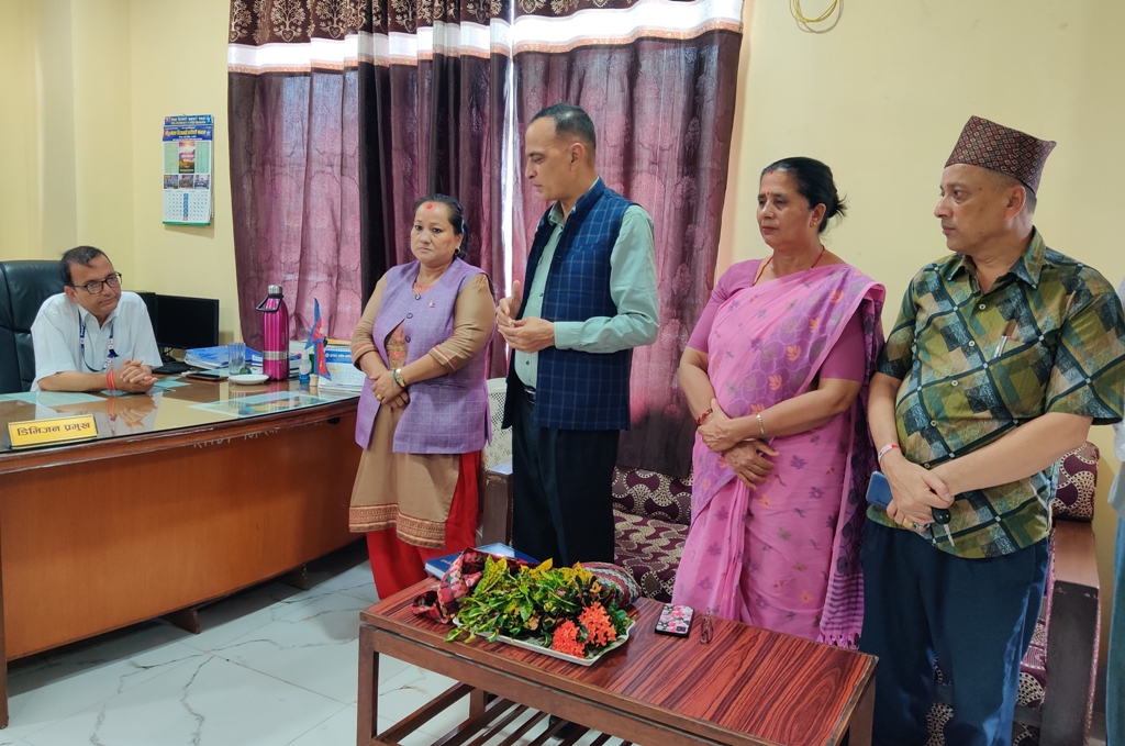 संघीय सरकार मातहतका कार्यालयमा जनप्रतिनिधिको डेलिगेशन
