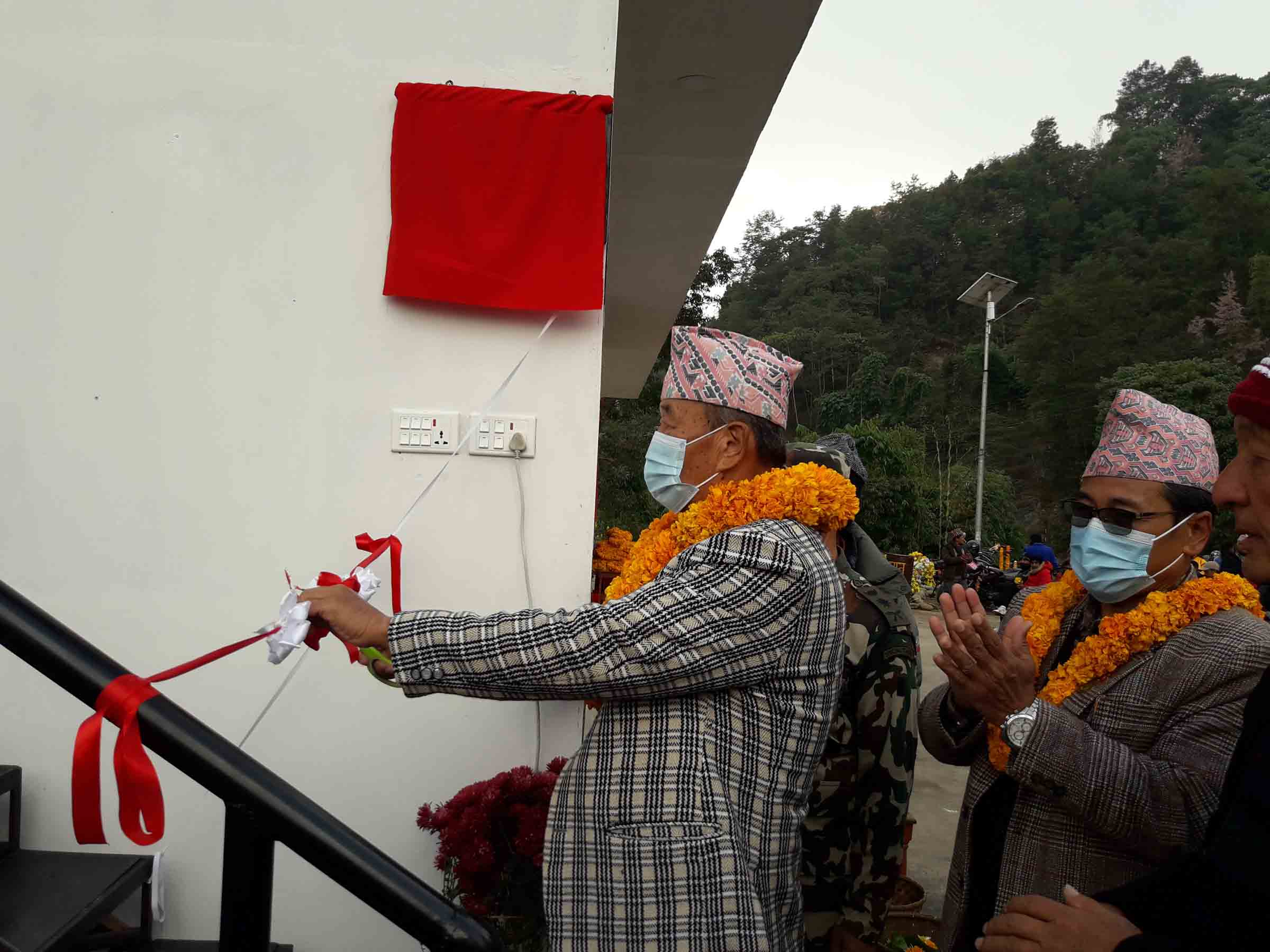 नाैजवानलाई अरब जान रोक्न अर्गानिक कृषि र व्यवहारिक शिक्षा आवश्यक : प्रदेश प्रमुख खापुङ 