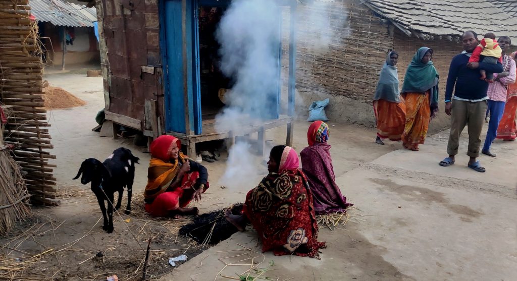 तापक्रम घट्दै : स्वास्थ्यको ख्याल राख्न चिकित्सकको आग्रह