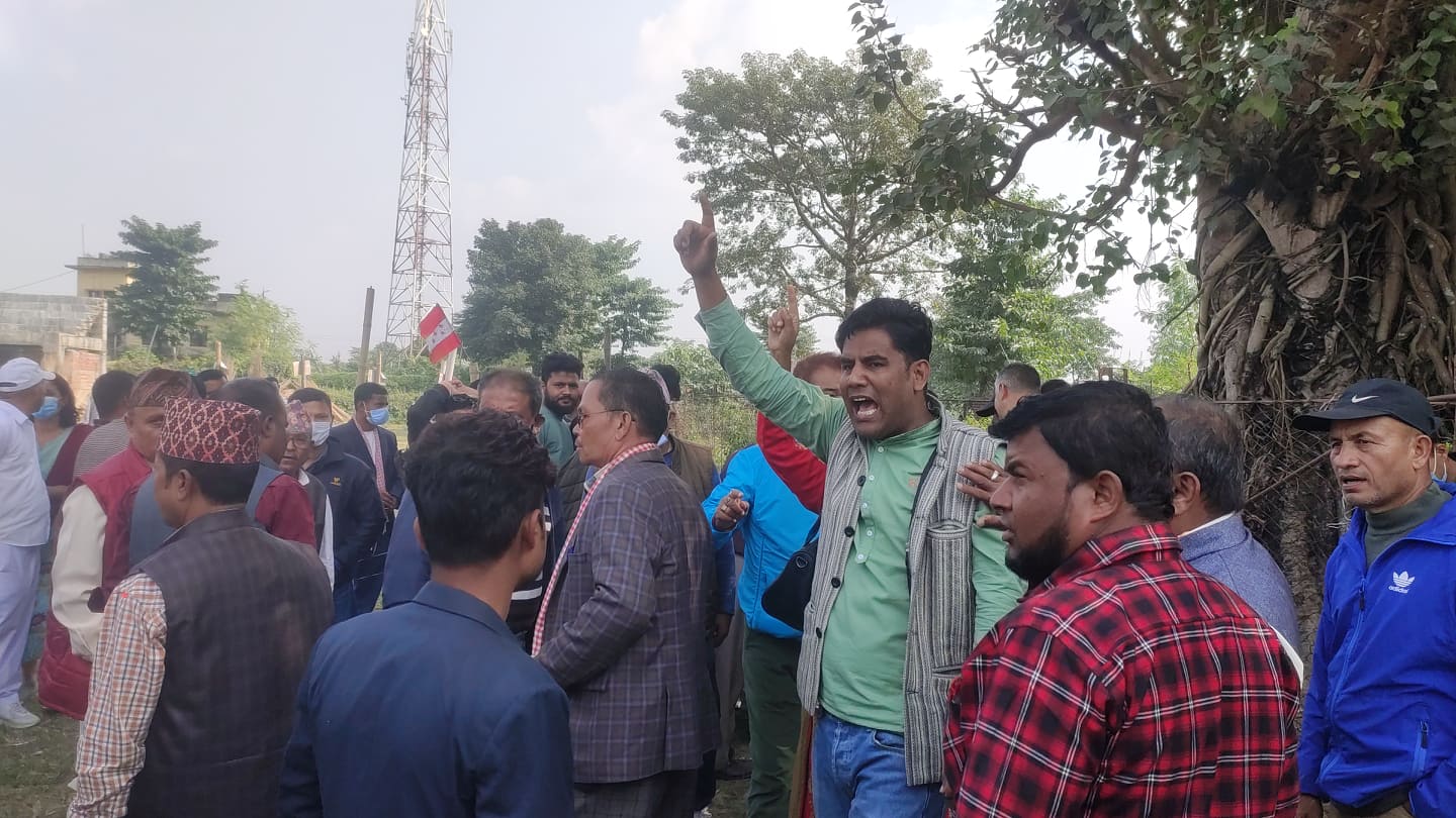गच्छदारकाे निर्वाचन क्षेत्रमा कांग्रेस अधिवेशन अनिश्चितकालका लागि स्थगित