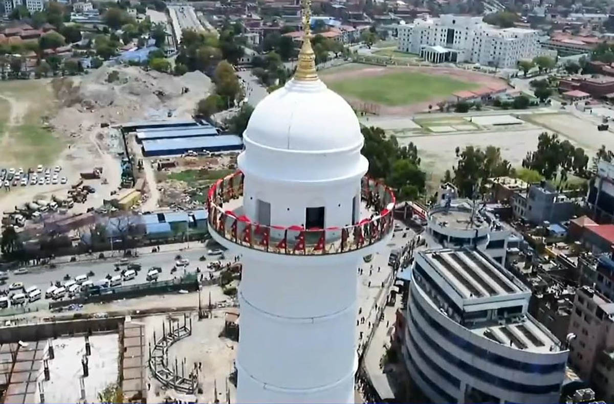 प्रधानमन्त्री ओलीद्वारा पुनर्निर्मित धरहराको उद्घाटन