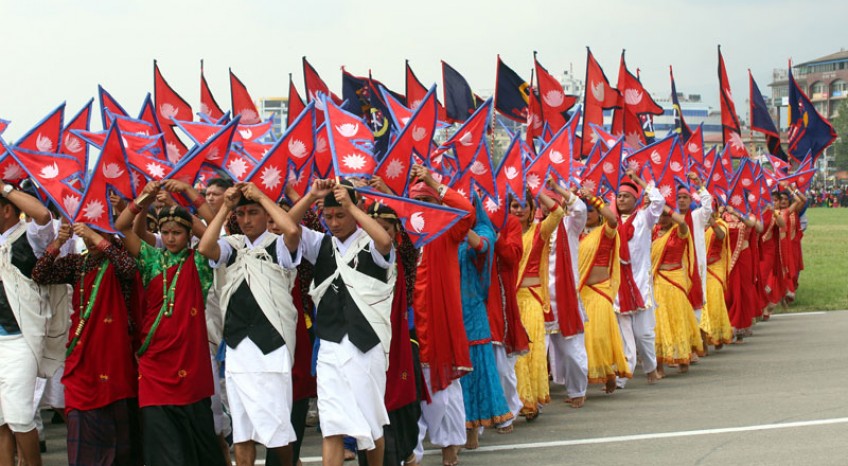आज गणतन्त्र दिवस मनाइँदै