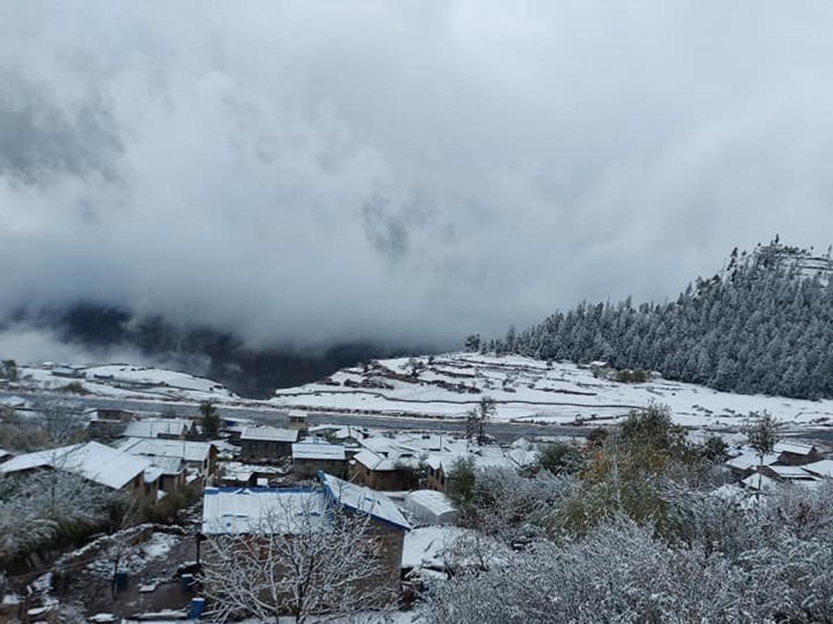 हुम्लामा दुई दिन लगातार हिमपात, किसान खुशी