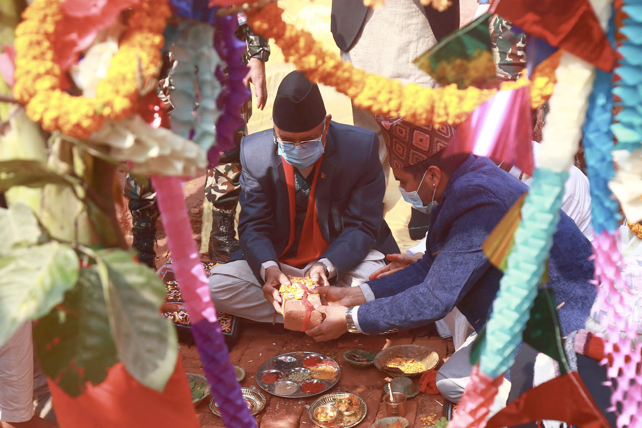 बुटवलबाट वसन्तपूर जाने केबलकार बन्ने, प्रधानमन्त्रीद्वारा शिलान्यास