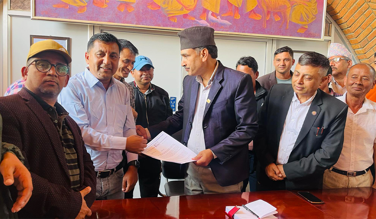 लुम्बिनीका विहार तथा गुम्बामा व्यावसायिक रुपमा पर्यटक राख्ने गरेको गुनासो