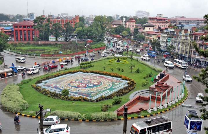 माइतीघरमा एक युवकद्वारा आत्मदाहको प्रयास