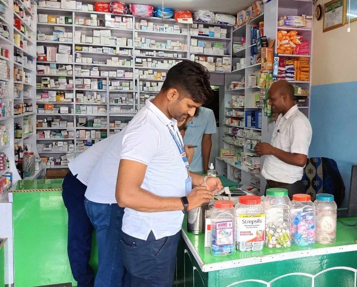 नवलपरासीमा मापदण्ड विपरीत सञ्चालित औषधि पसल शिल