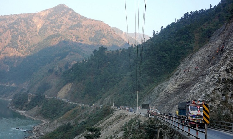 नारायणगढ–मुग्लिन सडक आजदेखि बन्द नहुने