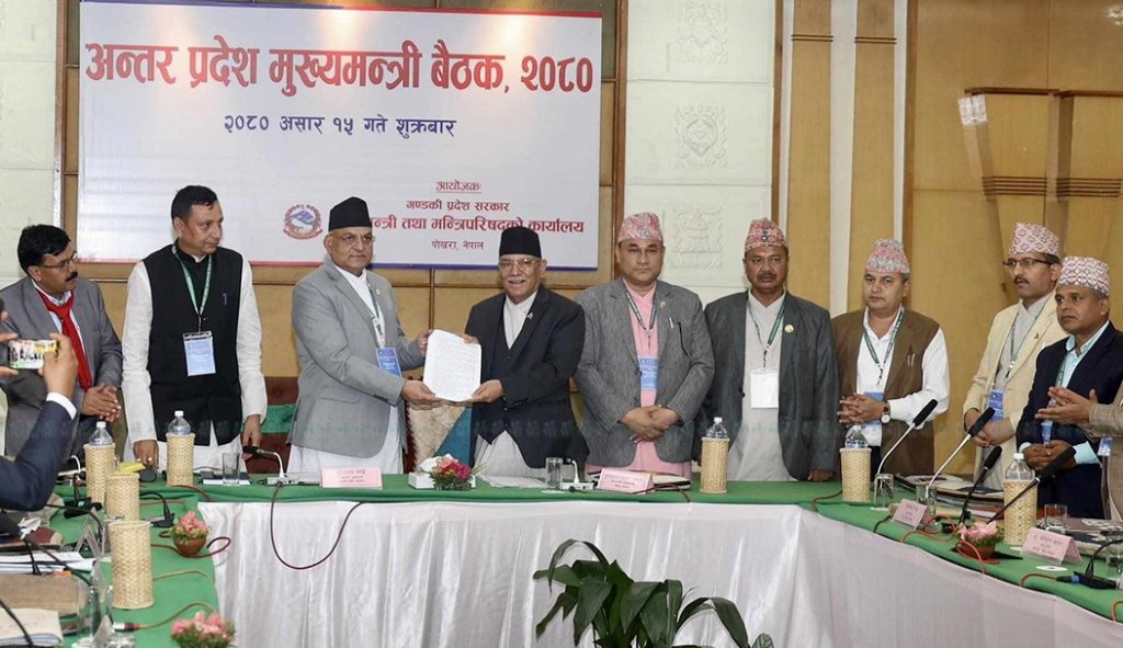 मुख्यमन्त्रीहरूद्वारा प्रधानमन्त्री समक्ष १७ बुँदे साझापत्र पेश