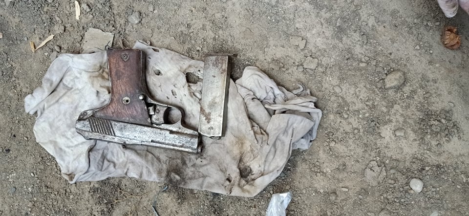फेला परेकाे पेस्तोल